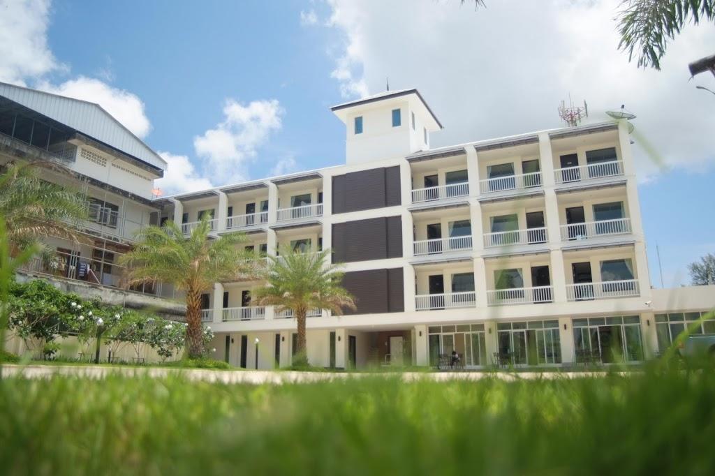 Panatara Hotel Chumphon Buitenkant foto